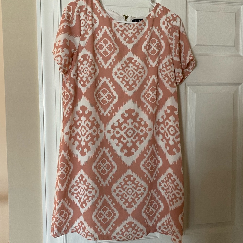 Lulus women’s blush pink pattern dress